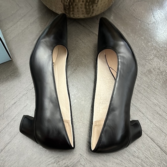 LIFESTRIDE Minx Pumps - Picture 8 of 13